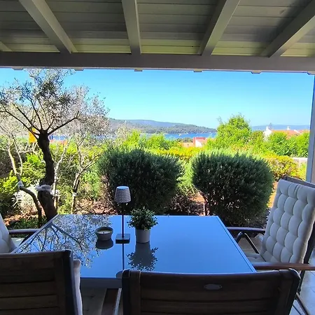 ヴィラ Pearl Of ツレス